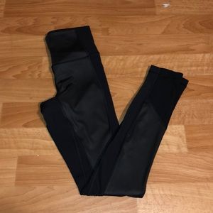 lululemon Wunder Under tights